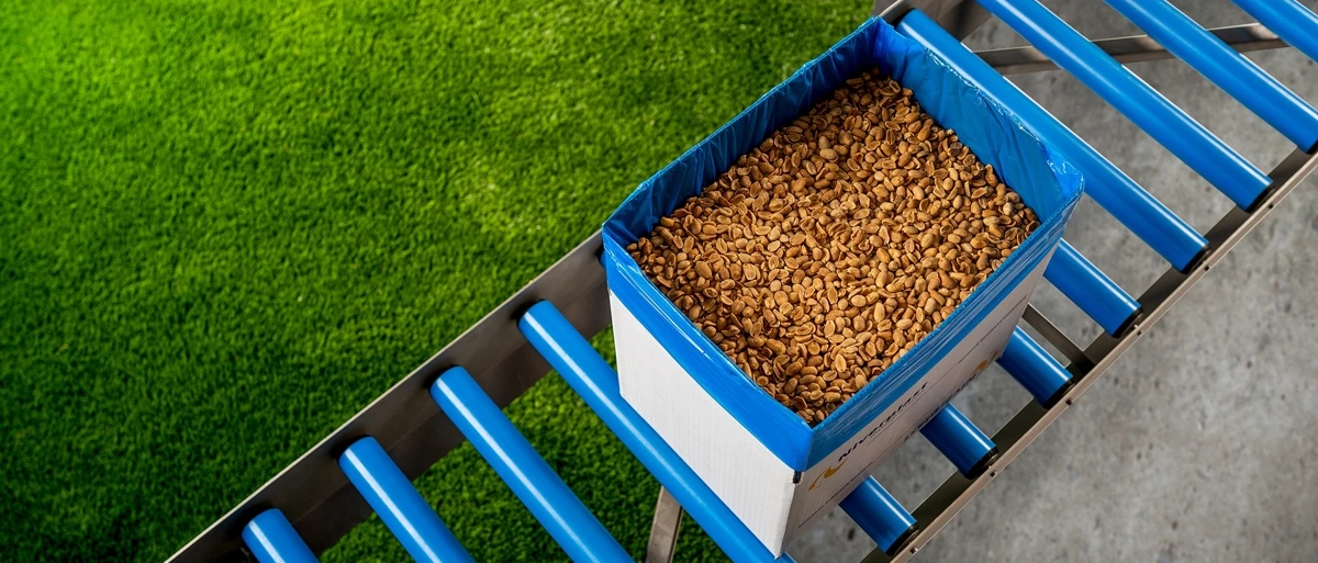 Peanuts bulk packaging - bag in box - Niverplast